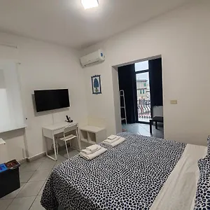 3* לינה וארוחת בוקר Morfeo